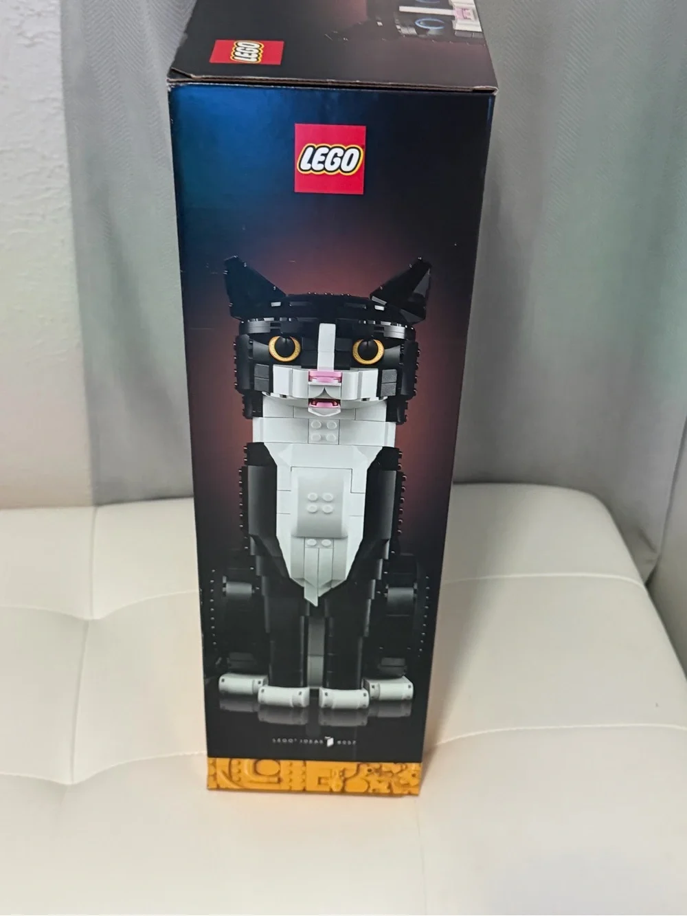 Lego Tuxedo Cat Model Kit - Black, White, Pink, Yellow